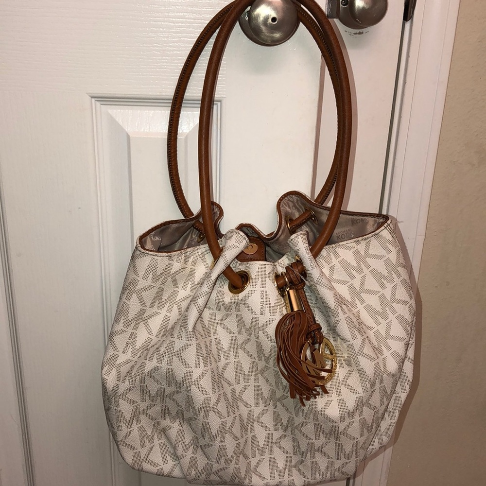 Micheals Kors Women’s Handbag
